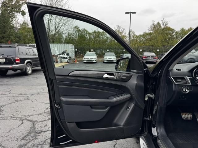 used 2015 Mercedes-Benz M-Class car, priced at $18,990