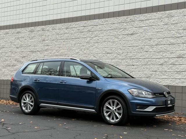 used 2019 Volkswagen Golf Alltrack car, priced at $19,750