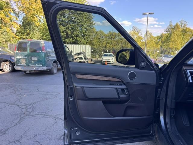 used 2018 Land Rover Discovery car, priced at $23,500