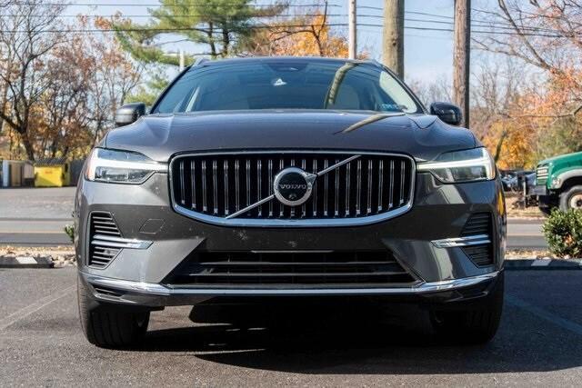 used 2022 Volvo XC60 Recharge Plug-In Hybrid car, priced at $46,895