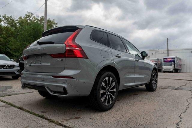 new 2025 Volvo XC60 car, priced at $54,540