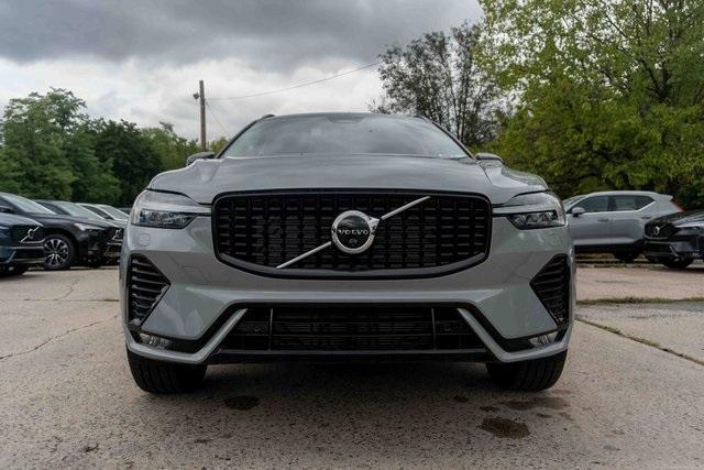 new 2025 Volvo XC60 car, priced at $54,540