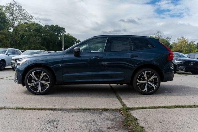 new 2025 Volvo XC60 car, priced at $66,625