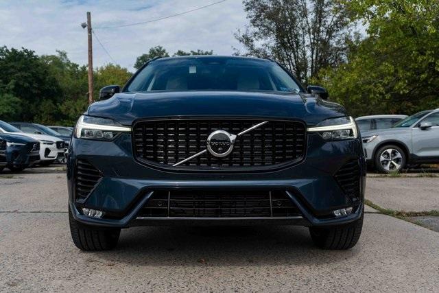 new 2025 Volvo XC60 car, priced at $66,625