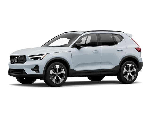 new 2025 Volvo XC40 car, priced at $49,565