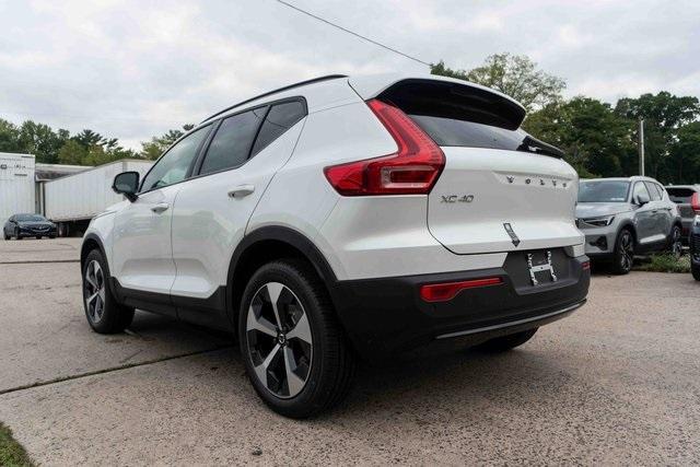 new 2025 Volvo XC40 car, priced at $47,750