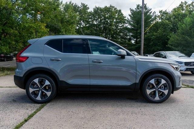 new 2025 Volvo XC40 car, priced at $45,800