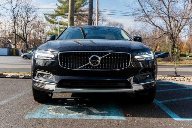 new 2025 Volvo V90 Cross Country car, priced at $73,125