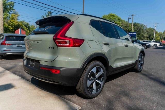 new 2025 Volvo XC40 car, priced at $49,565