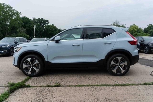 new 2024 Volvo XC40 car, priced at $48,295