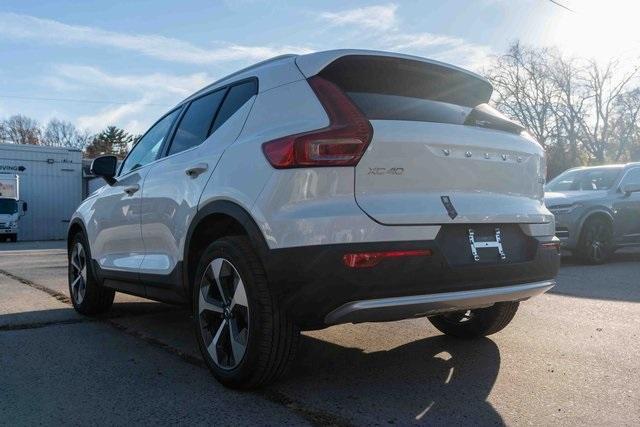 new 2025 Volvo XC40 car, priced at $48,315