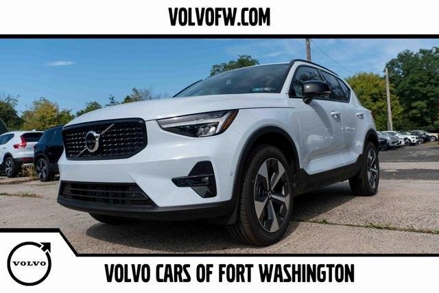 new 2025 Volvo XC40 car, priced at $47,750