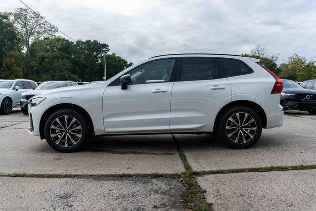 new 2025 Volvo XC60 car, priced at $54,925