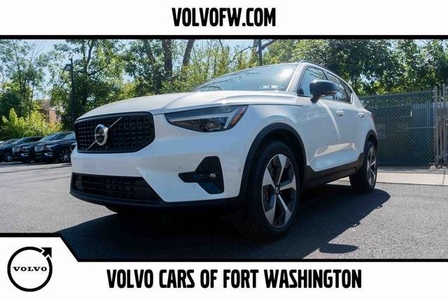 new 2025 Volvo XC40 car, priced at $48,315