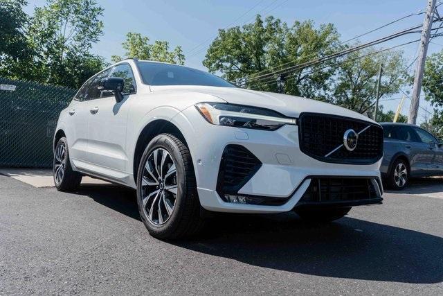 new 2025 Volvo XC60 car, priced at $54,540