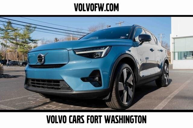 used 2023 Volvo XC40 Recharge Pure Electric car, priced at $39,895