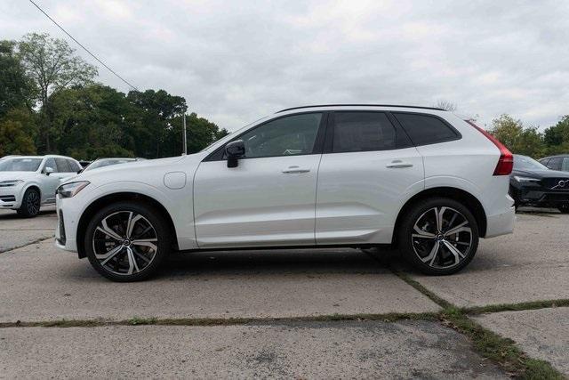 new 2025 Volvo XC60 Plug-In Hybrid car, priced at $72,090