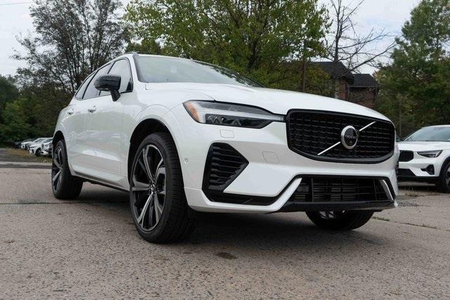 new 2025 Volvo XC60 Plug-In Hybrid car, priced at $72,090