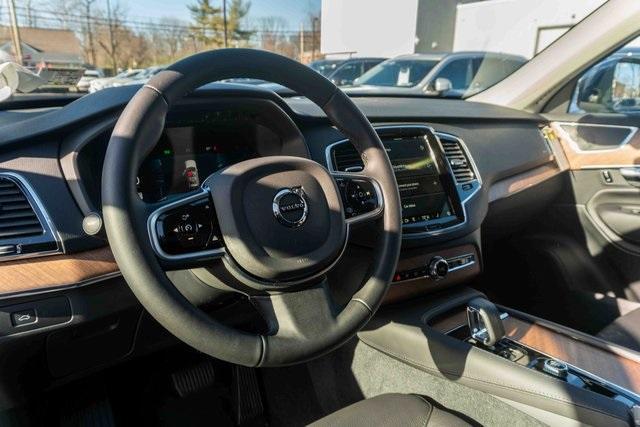 new 2025 Volvo XC90 car, priced at $66,875