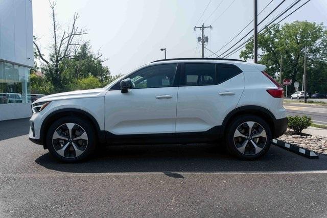 new 2024 Volvo XC40 car, priced at $45,845