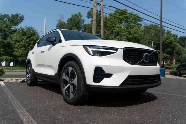 new 2024 Volvo XC40 car, priced at $45,845