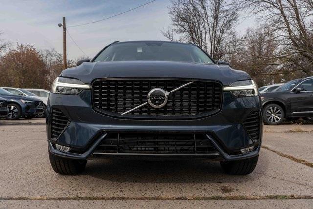 new 2025 Volvo XC60 car, priced at $56,525