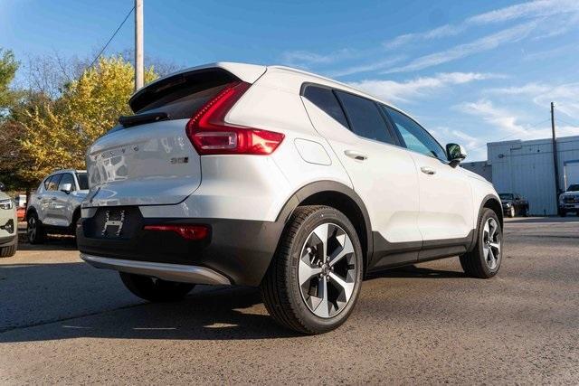 new 2025 Volvo XC40 car, priced at $51,550