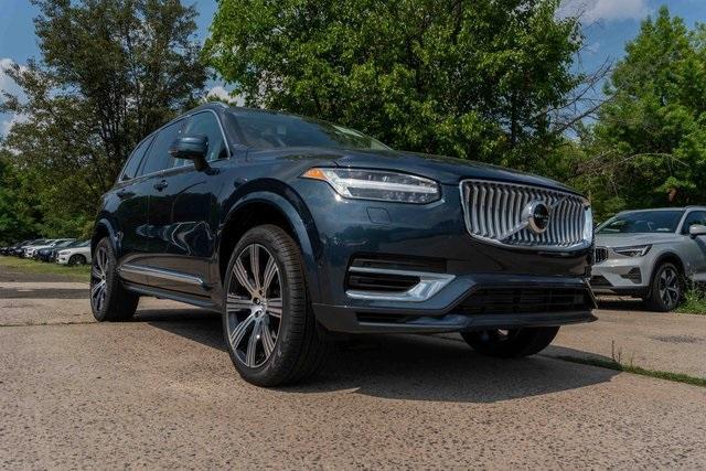 new 2025 Volvo XC90 Plug-In Hybrid car, priced at $77,175