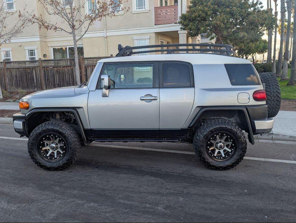 used 2010 Toyota FJ Cruiser car, priced at $19,988
