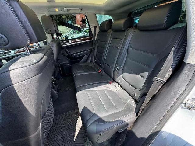 used 2014 Volkswagen Touareg car, priced at $12,988