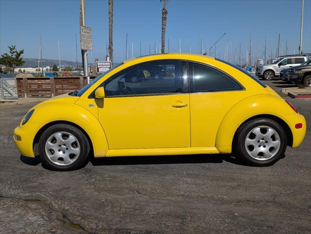 used 2002 Volkswagen New Beetle car, priced at $8,988