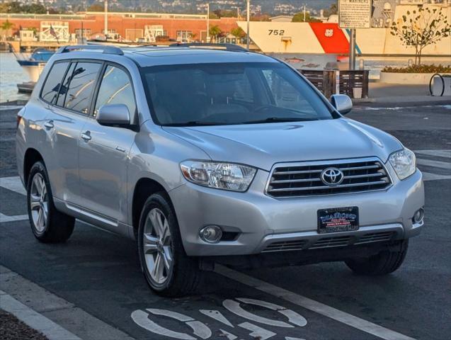 used 2008 Toyota Highlander car, priced at $13,988