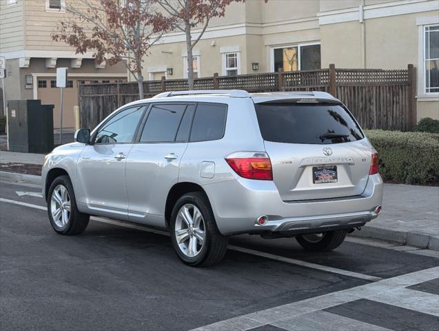 used 2008 Toyota Highlander car, priced at $13,988