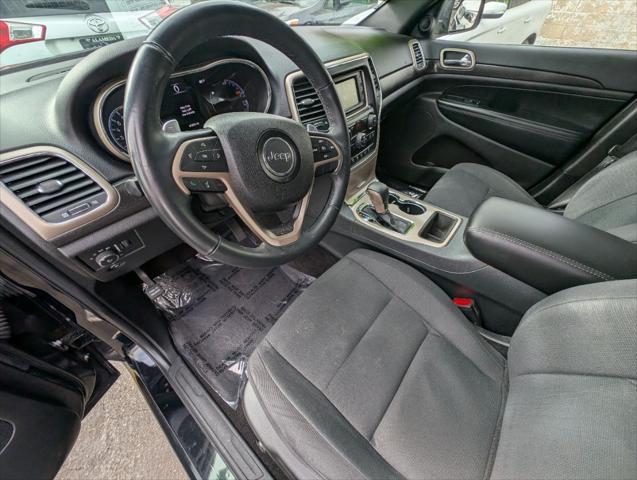 used 2017 Jeep Grand Cherokee car, priced at $16,988