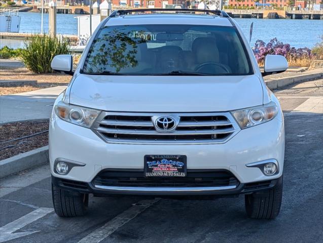 used 2012 Toyota Highlander car, priced at $15,988