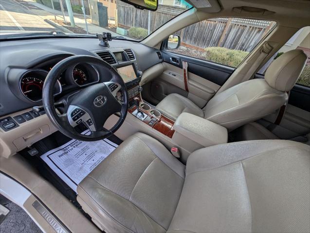 used 2012 Toyota Highlander car, priced at $15,988