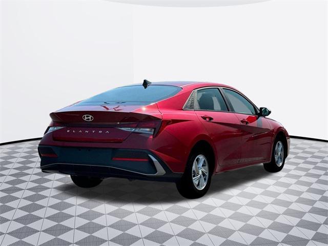 new 2025 Hyundai Elantra car, priced at $22,654