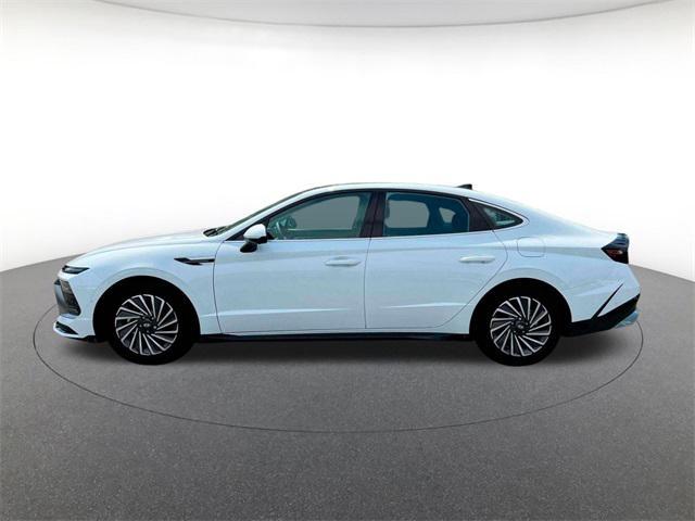 new 2025 Hyundai Sonata Hybrid car, priced at $34,300