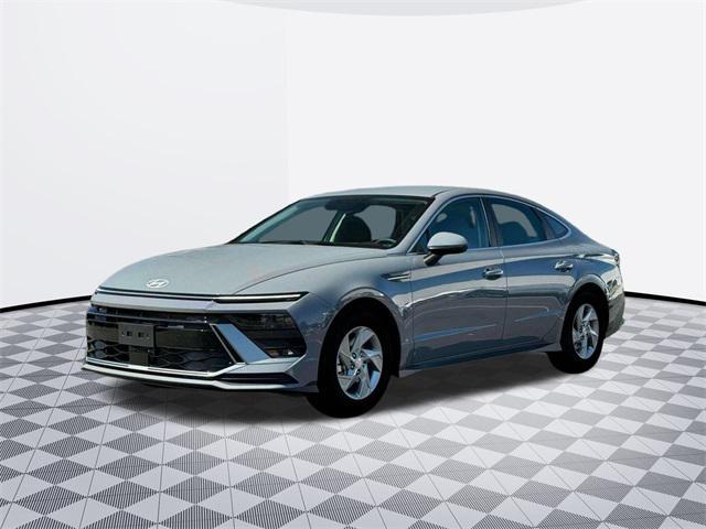 new 2025 Hyundai Sonata car, priced at $26,883