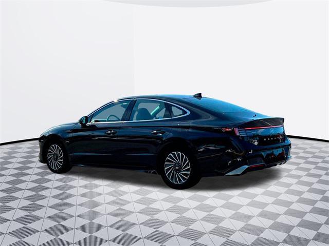 new 2025 Hyundai Sonata Hybrid car, priced at $37,462