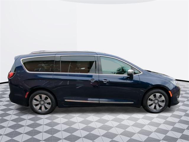 used 2018 Chrysler Pacifica Hybrid car, priced at $20,311