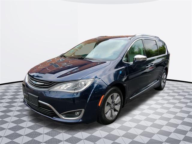 used 2018 Chrysler Pacifica Hybrid car, priced at $20,311