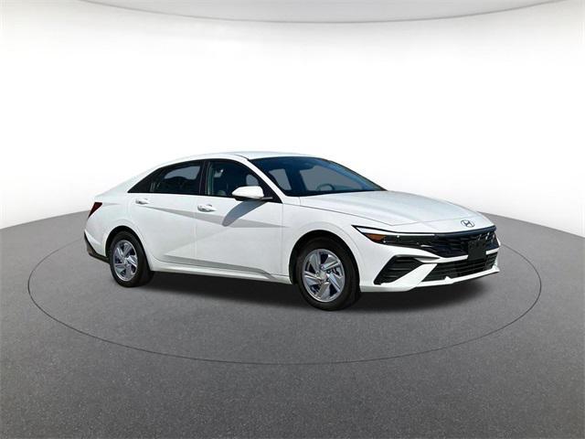 new 2025 Hyundai Elantra car, priced at $21,051