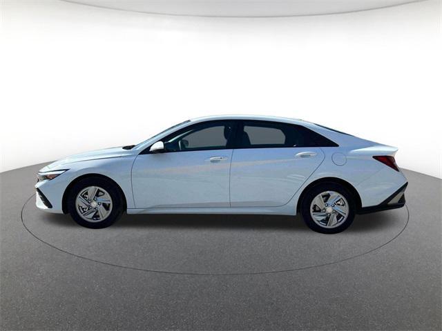 new 2025 Hyundai Elantra car, priced at $21,051