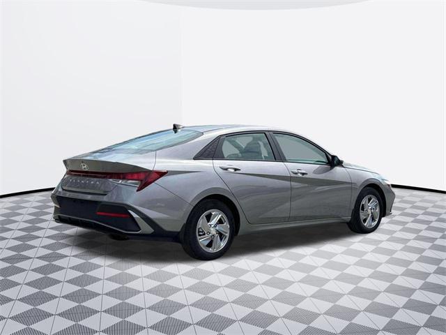 new 2025 Hyundai Elantra car, priced at $23,196