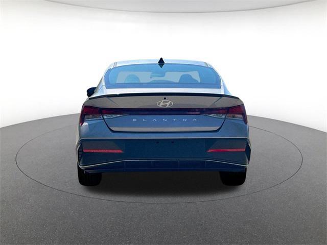 new 2025 Hyundai Elantra car, priced at $21,259