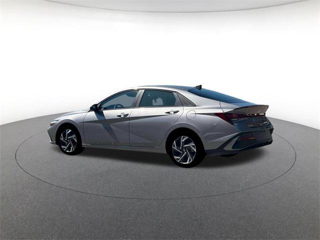 new 2025 Hyundai Elantra car, priced at $21,259