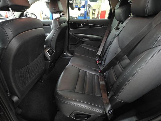 used 2018 Kia Sorento car, priced at $10,491