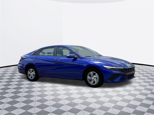 new 2025 Hyundai Elantra car, priced at $22,224