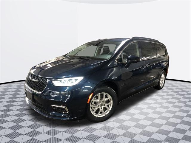 used 2022 Chrysler Pacifica car, priced at $23,000